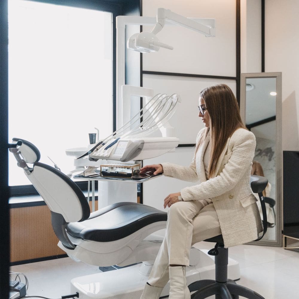 Irene Esteve -Clinica dental y diseno de sonrisa – Madrid – Barrio Salamanca – Milla de Oro – imagen 4