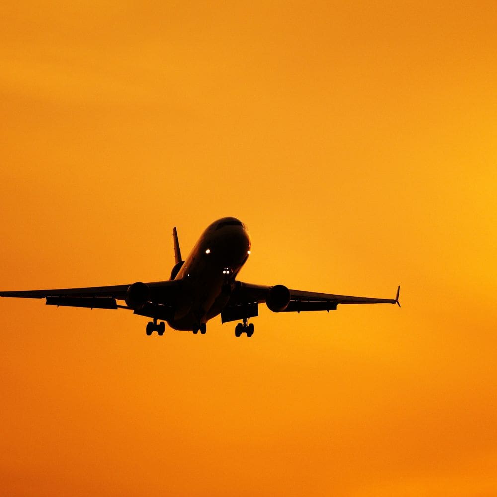 LunaJets- madrid- barrio de salamanca - milla de oro - alquiler jet privado