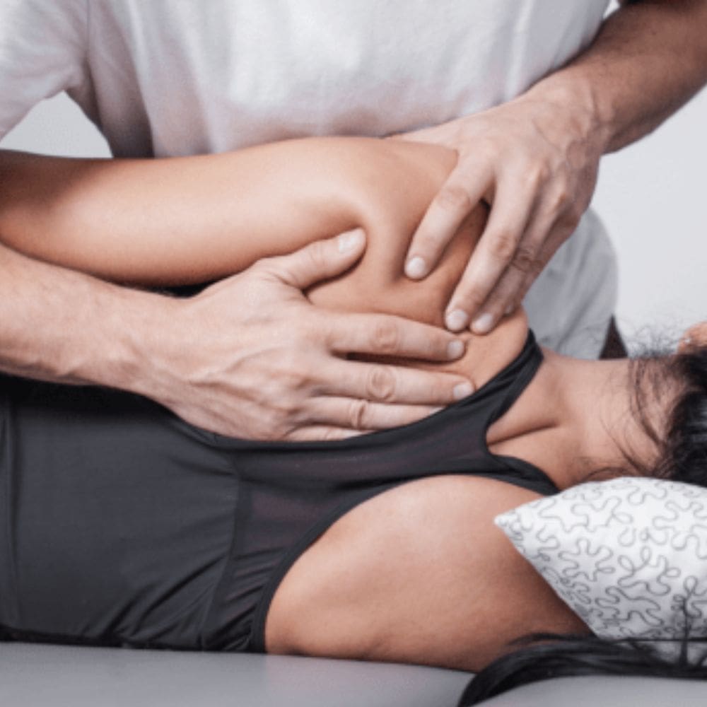 On Fisioterapia – La Moraleja – El Encinar – Centro de Fisioterapia y Osteopatia – Imagen 1